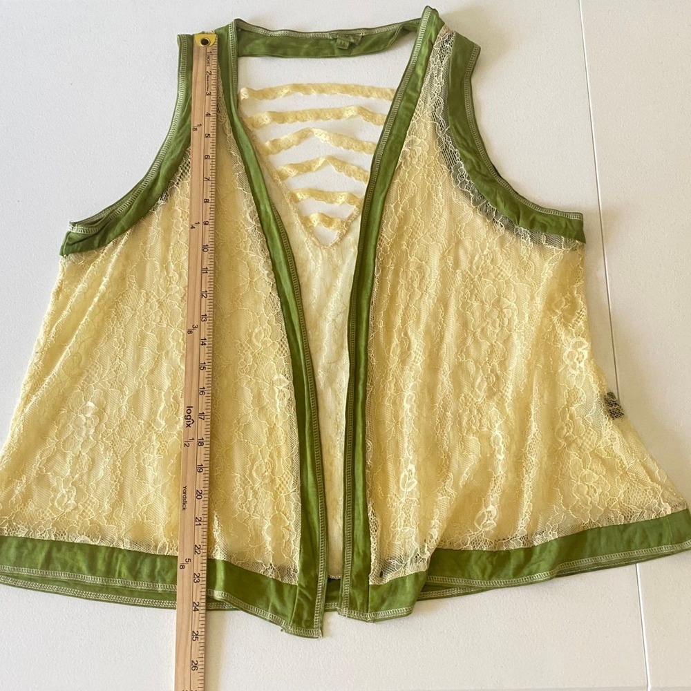 Pol M Olive Green Ivory Lace Open Front Vest Boho Sleeveless Layering Cardigan - Picture 7 of 8